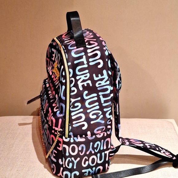 Juicy Couture signature backpack - Picture 4 of 6